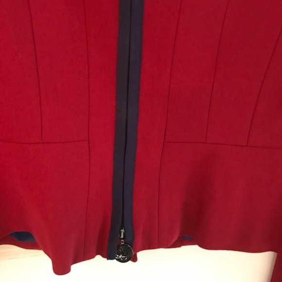 Elie Tahari burgundy blazer with navy trim NWOT - Picture 3 of 11